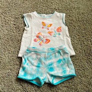 Baby girl outfit - shirt and shorts 9 months